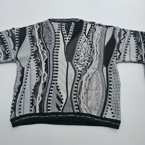 rag & bone and Coogi Merino Wool Crewneck Sweater - Picture 3 of 9